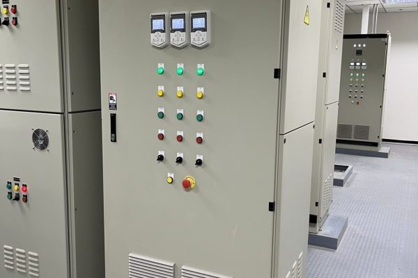 Cooling Tower Control Panel with Inverter and PLC system
