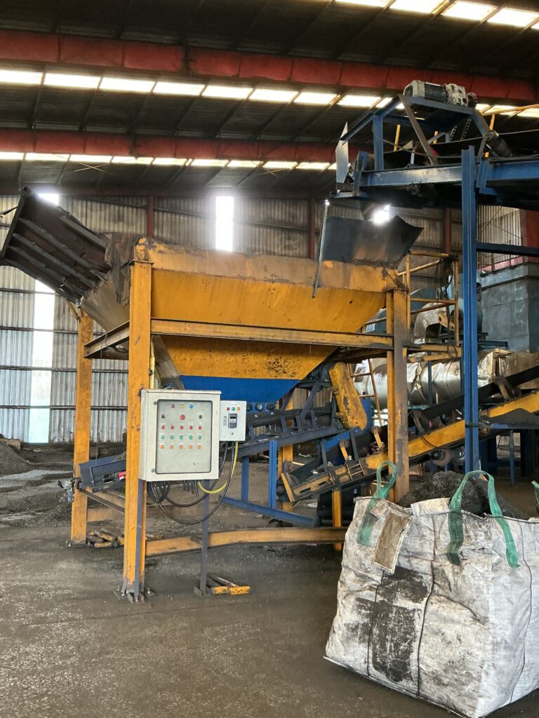 ระบบ Hot Air Dryer สำหรับกระบวนการอบ Anthracite